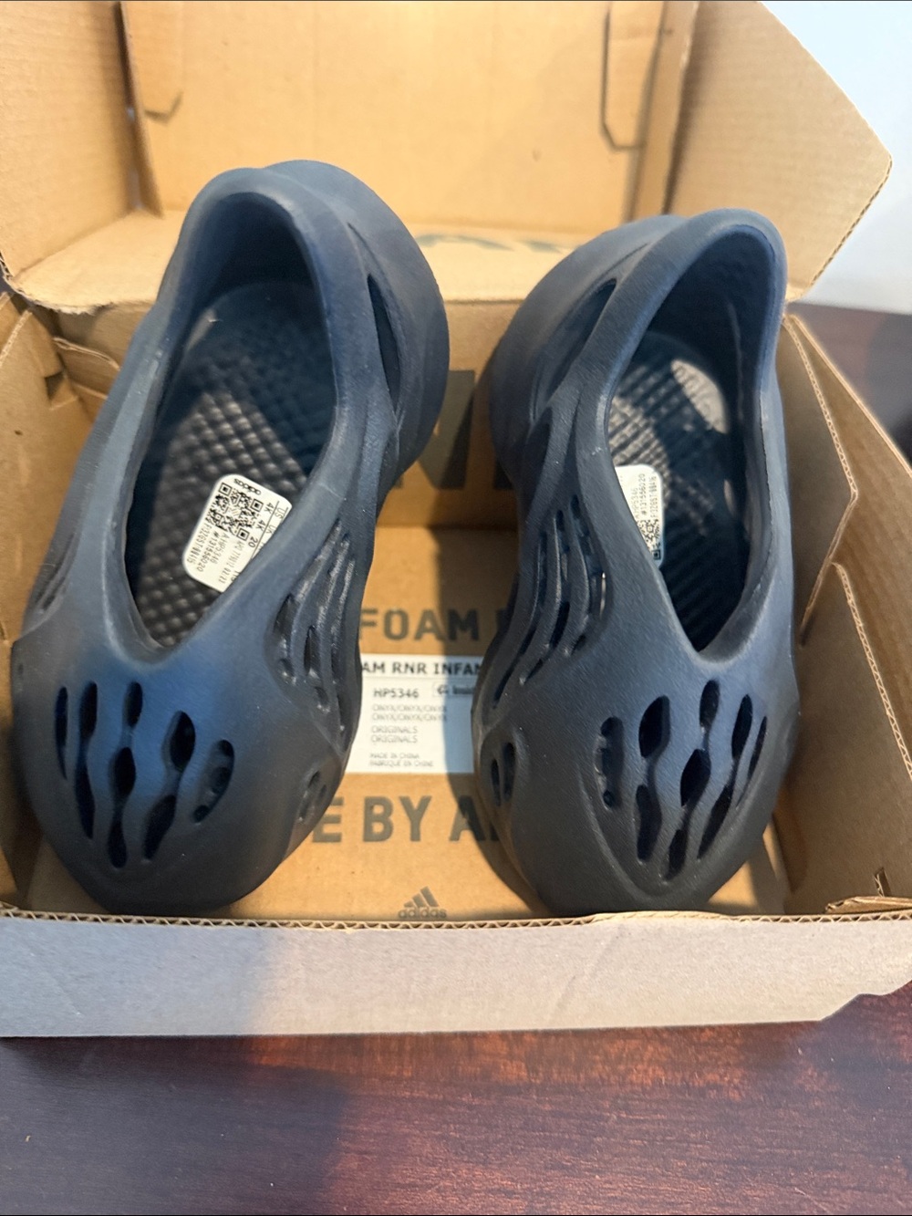 Yeezy infant foam runner